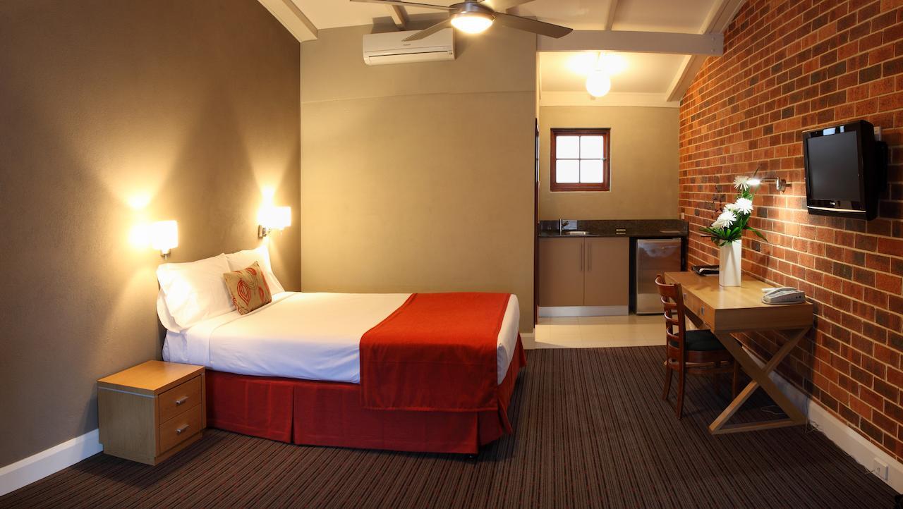 Rose & Crown Hotel Перт Екстер'єр фото